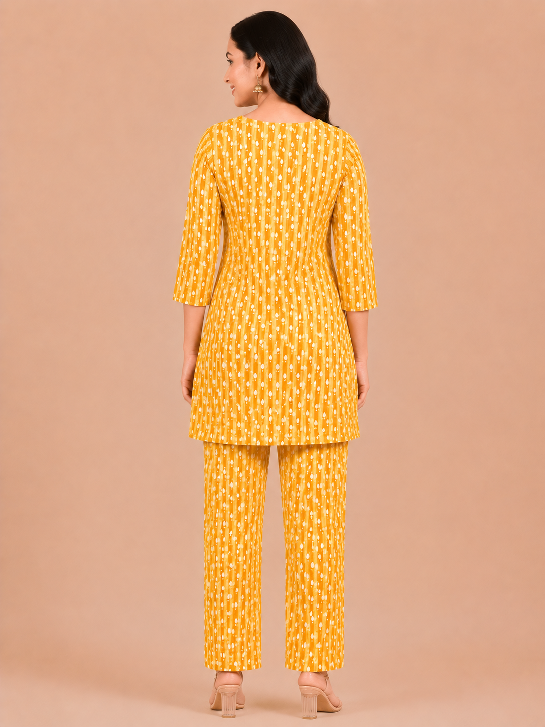 Kuraj Kurta & Straight Pants Co-ords Set - Elegant Mustard Yellow Print